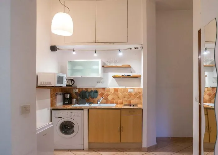 Easytopstay - Monti Apartment *