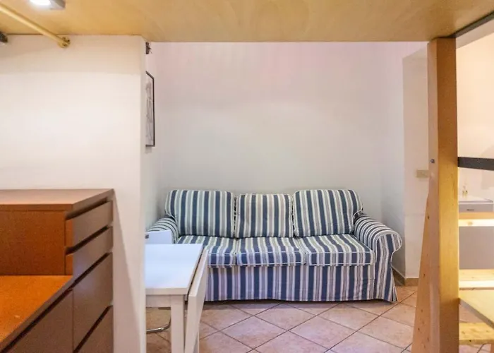 Easytopstay - Monti Apartment Rom